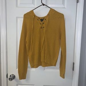 NWOT hooded sweater | rue 21